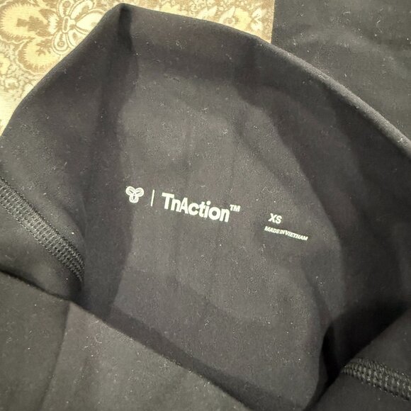 Aritzia TnAction TnaBUTTER Cheeky Hi-Rise Legging - Picture 3 of 6